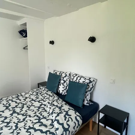 Au Pied Leve Hotel Calorguen Room photo